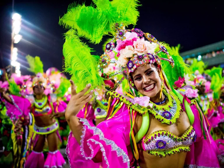 Van Carnaval tot Lampionnen: 500 Festivals om Wereldwijd te Beleven